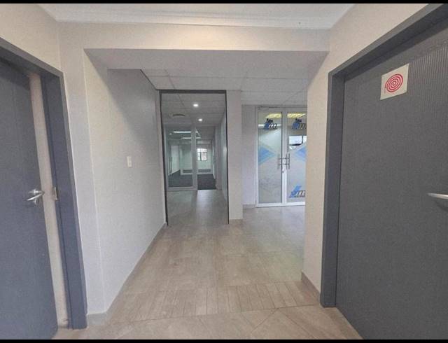 BUSINESS PROPERTY TO RENT IN FAERIE GLEN